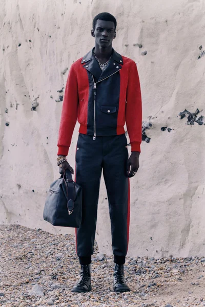 Look 14